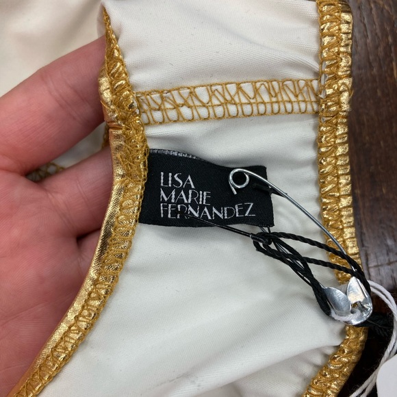 Lisa Marie Fernandez Bikini - Picture 6 of 8